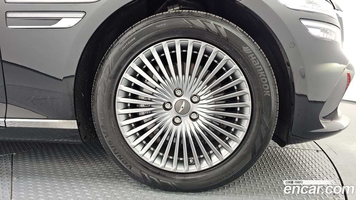 Genesis G80 Gasoline 2.5 Turbo AWD, 2025