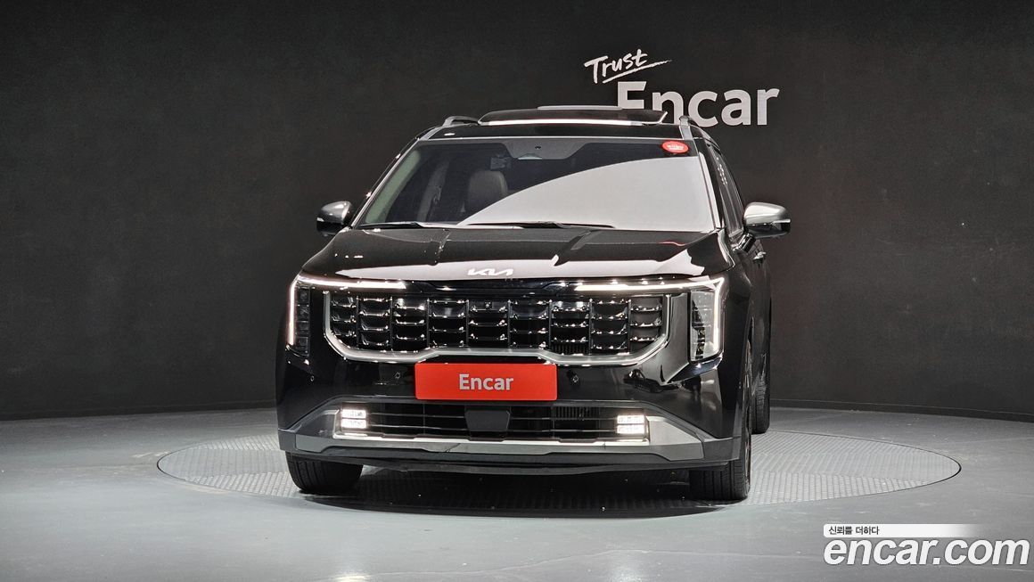 Kia Carnival 9-Seater Gravity, 2025