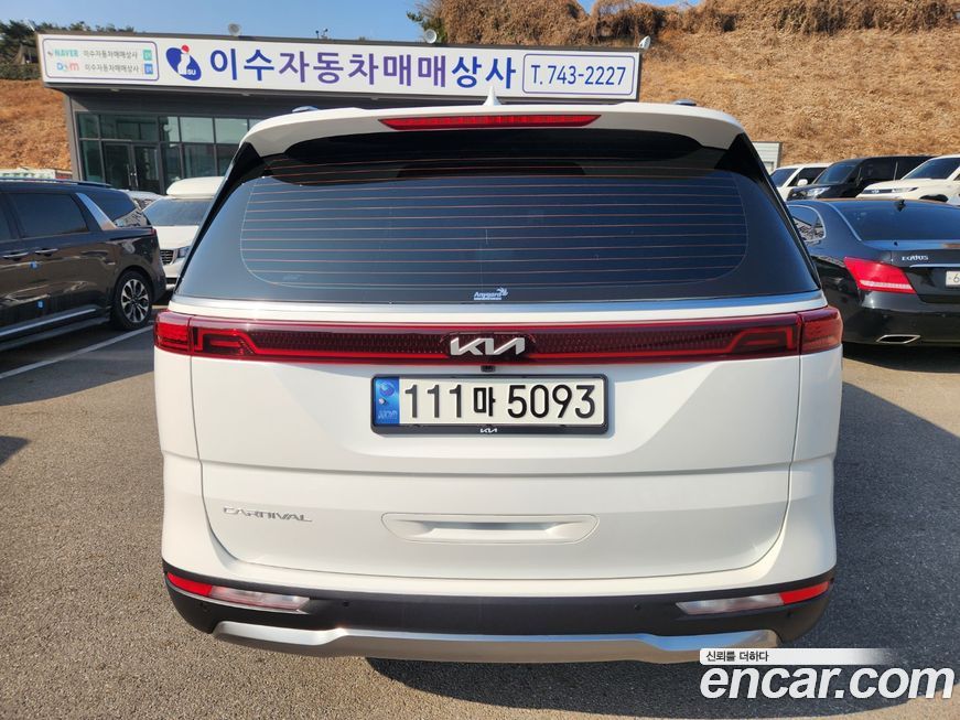 Kia Carnival 9-Seater Signature, 2022