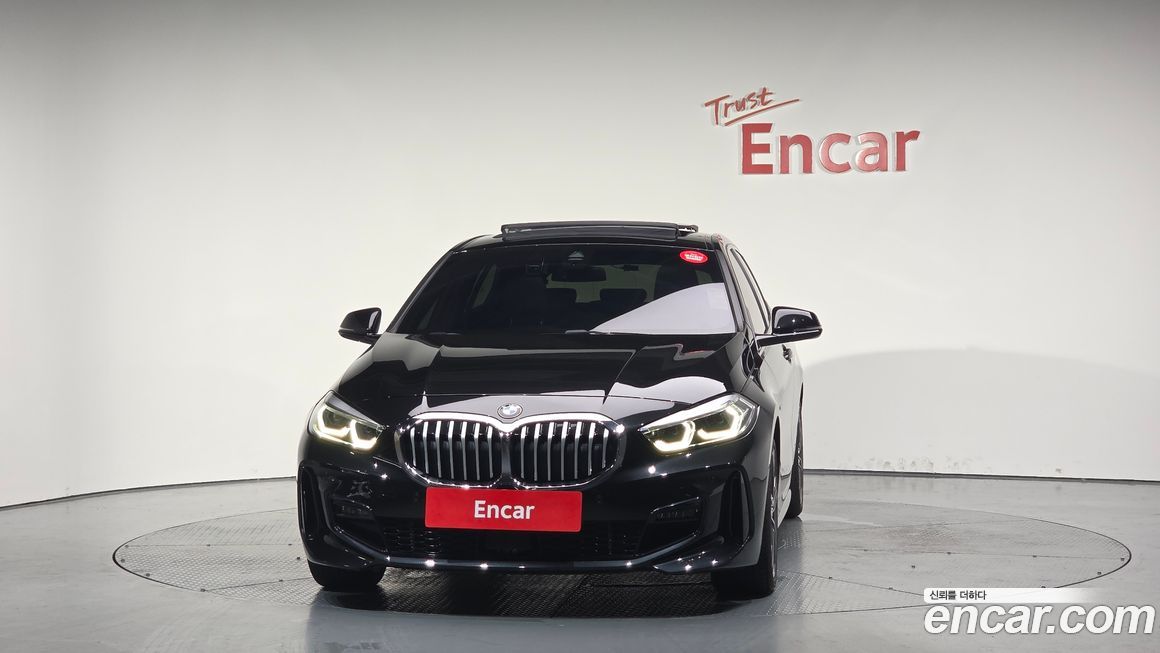 BMW 1-Series 120i M Sports, 2024