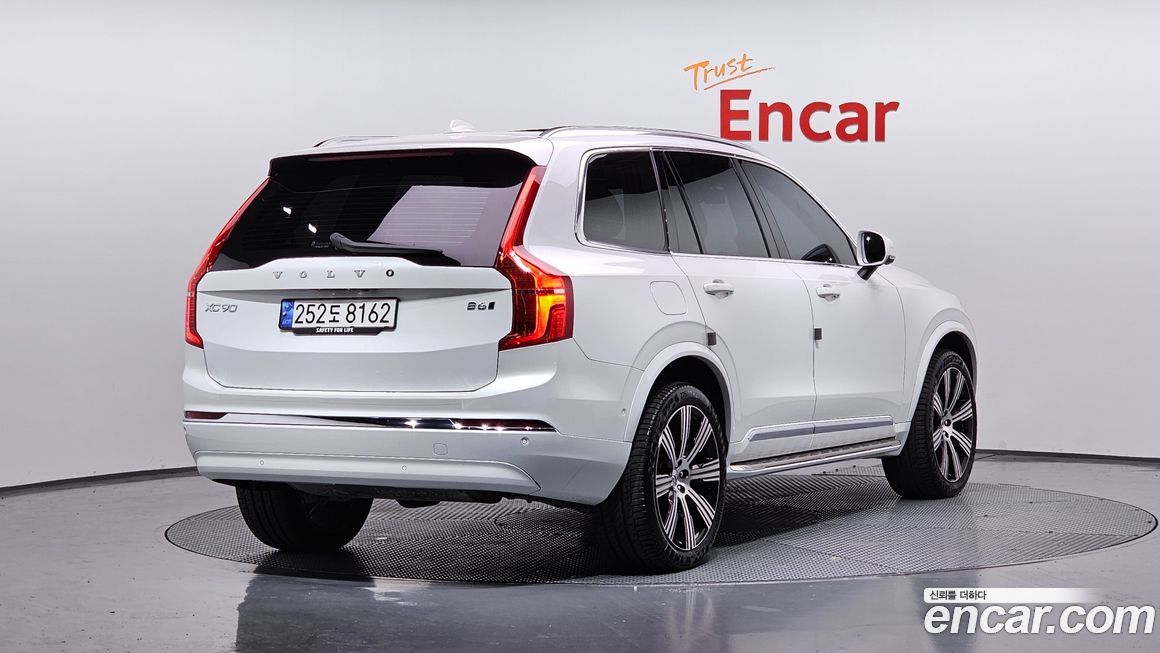 Volvo XC90 B6 Ultimate Bright, 2024