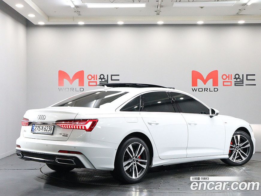 Audi A6 45 TFSI Quattro Premium, 2021