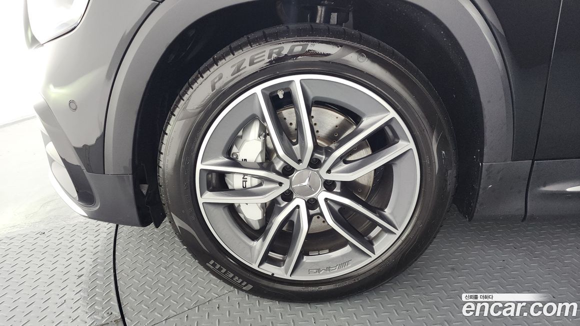 Mercedes-Benz GLB-Class AMG GLB35 4MATIC, 2026