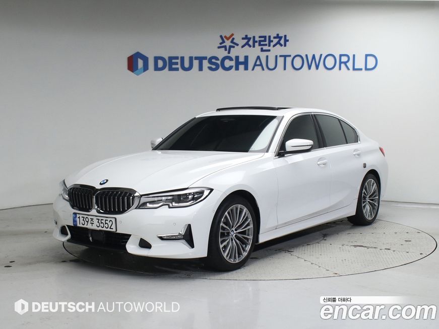 BMW 3-Series 320d Luxury, 2022