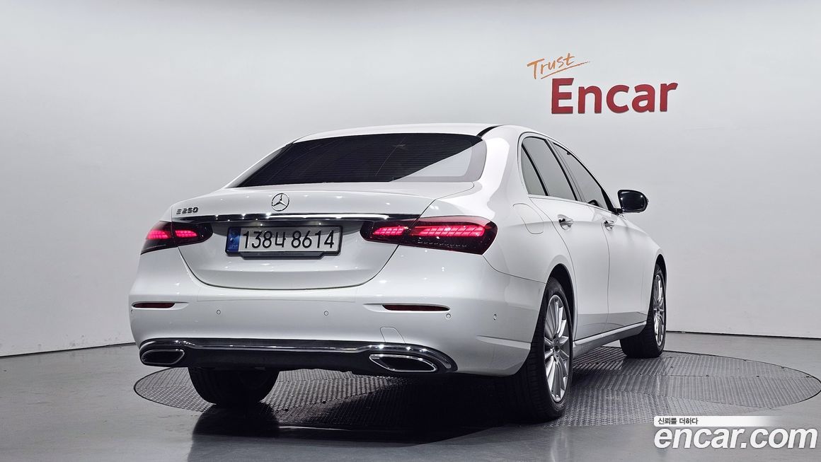 Mercedes-Benz E-Class E250 Exclusive, 2022