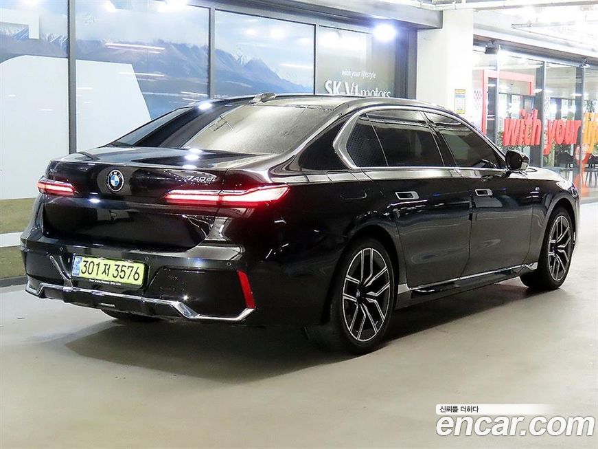 BMW 7-Series 740d xDrive M Sport, 2025