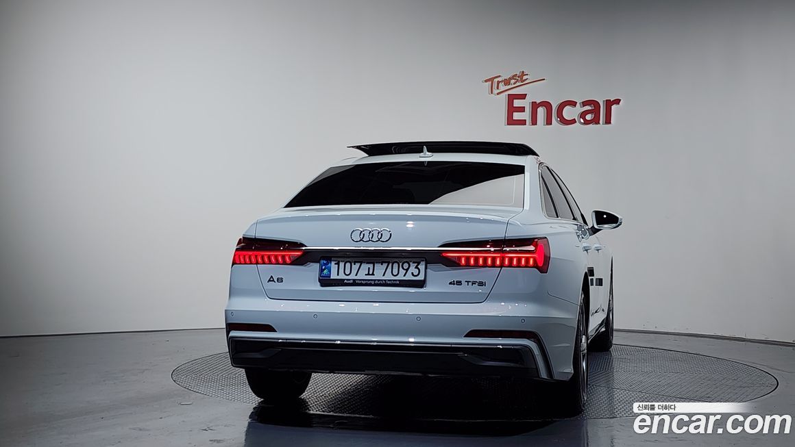 Audi A6 45 TFSI Premium, 2024