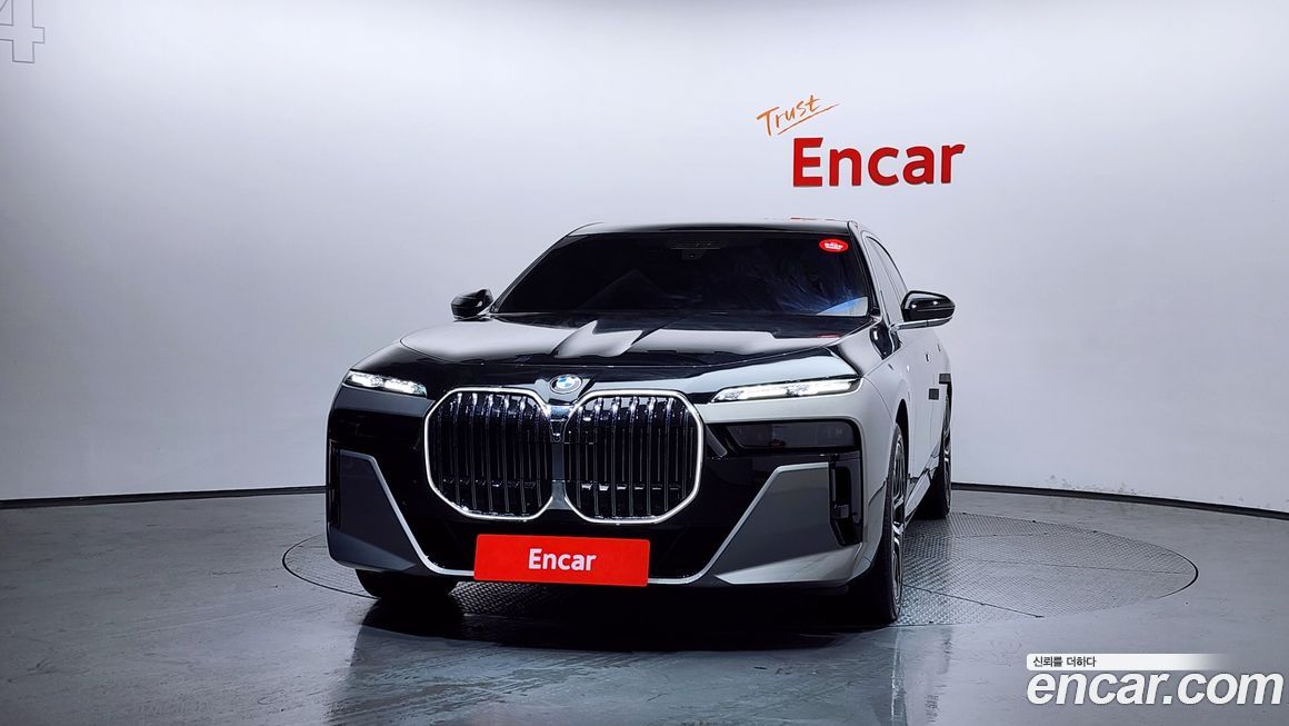 BMW 7-Series 740i xDrive M Sport, 2024
