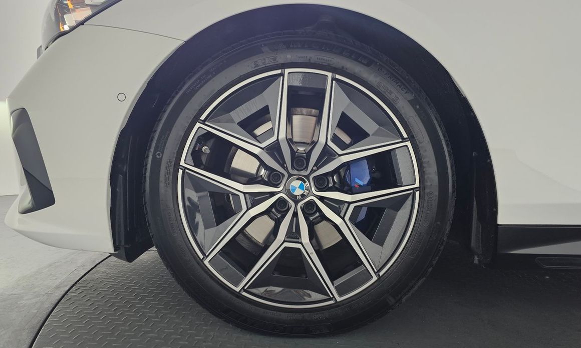BMW 5-Series 520i M Sport, 2024
