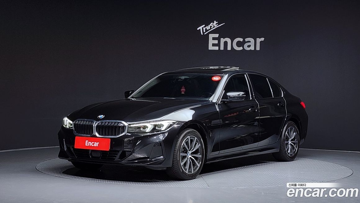 BMW 3-Series 320i, 2023