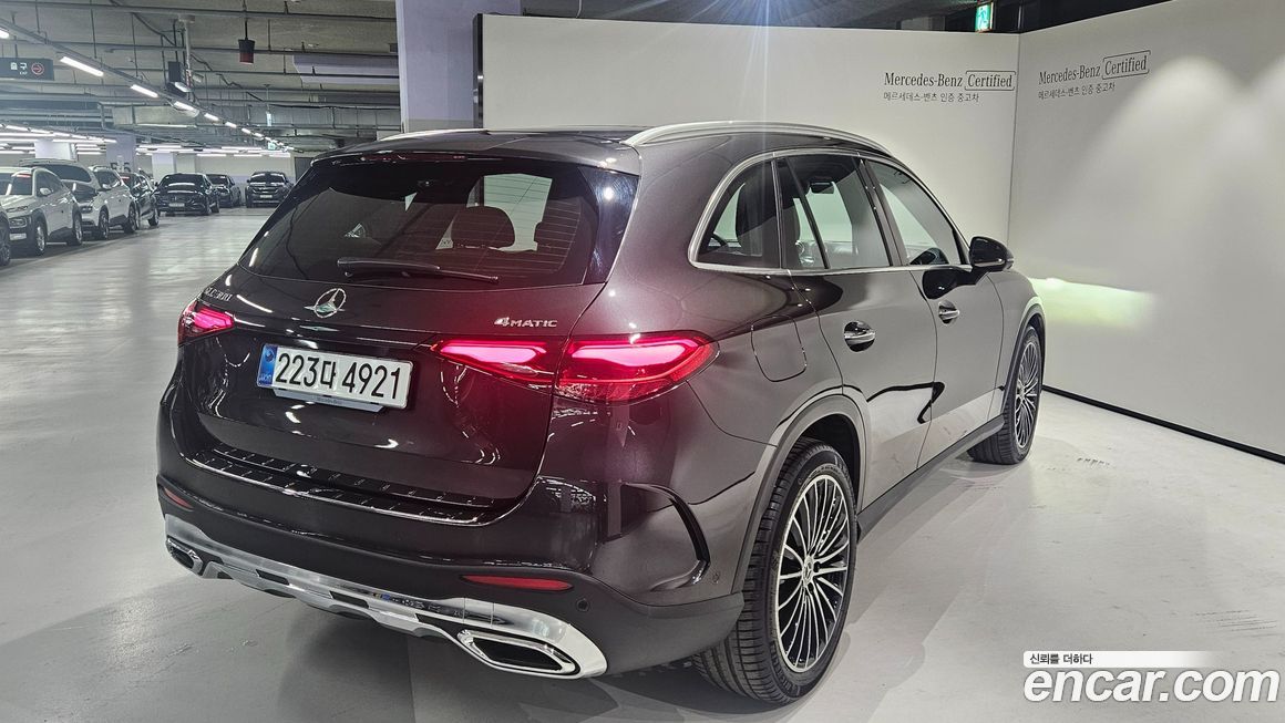 Mercedes-Benz GLC-Class GLC300 4MATIC AMG Line, 2026