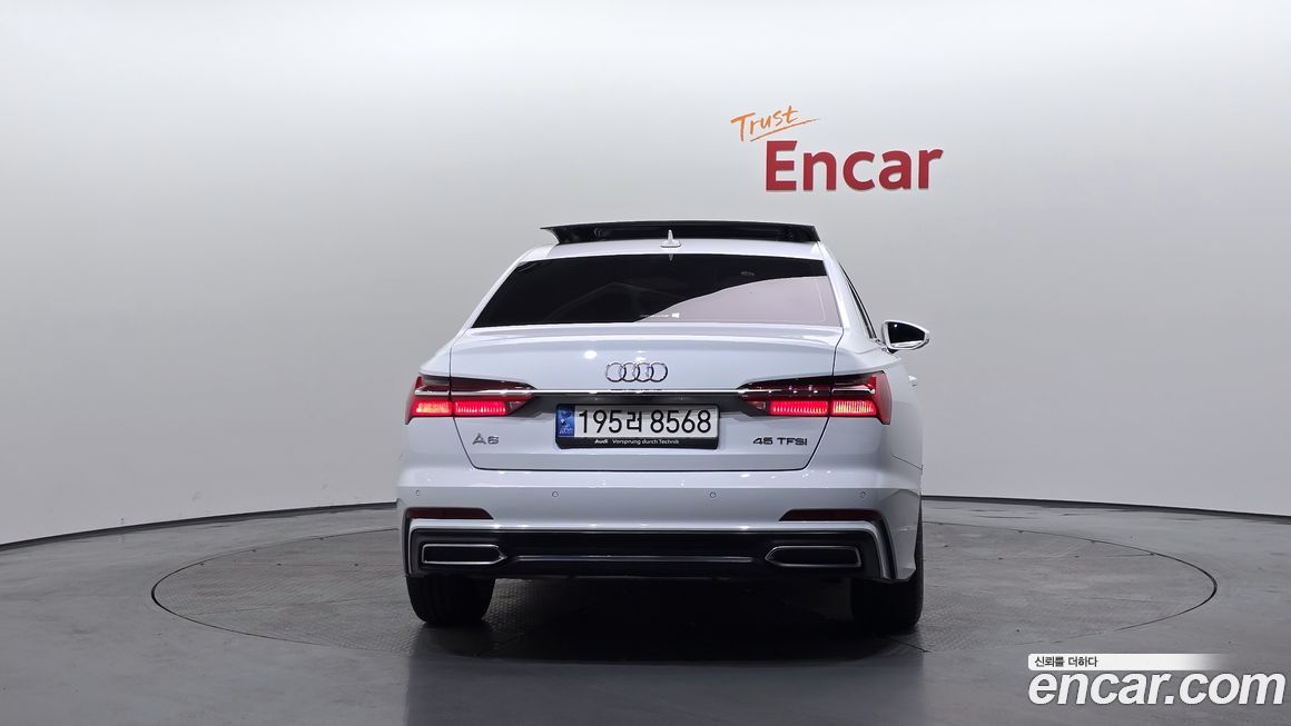 Audi A6 45 TFSI Premium, 2023