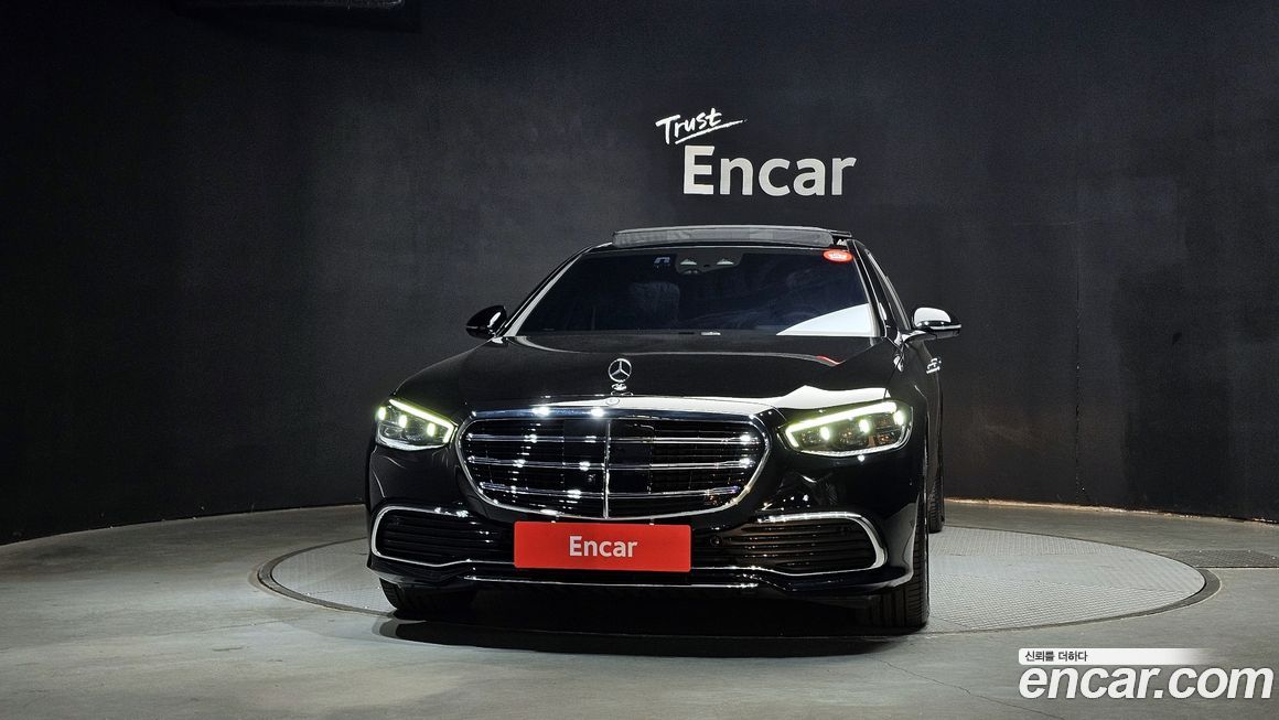 Mercedes-Benz S-Class S350 d 4MATIC, 2025