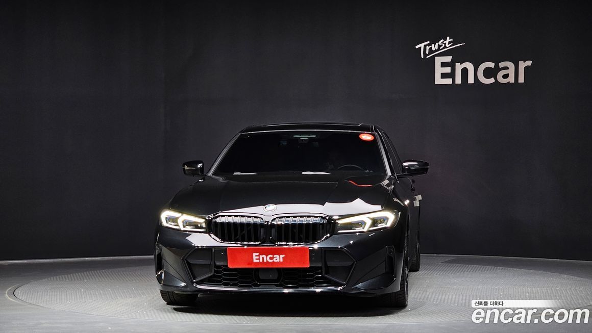 BMW 3-Series 320i M Sport, 2023
