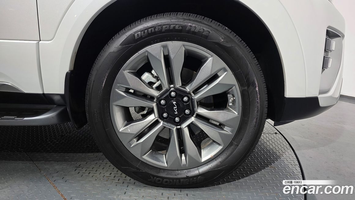 Kia Mohave Diesel 3.0 4WD 6-Seater, 2024