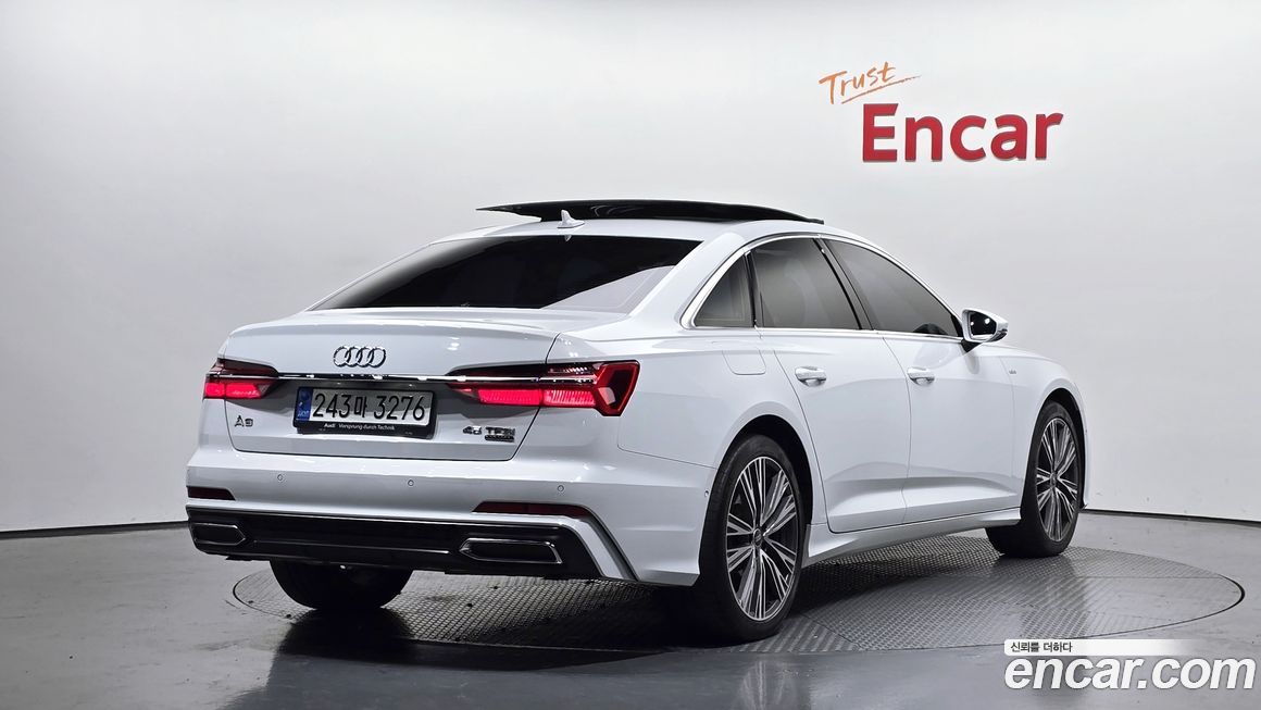 Audi A6 45 TFSI Quattro Premium, 2023