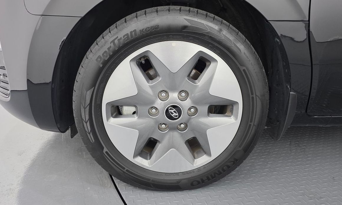 Hyundai Staria Tourer 9-Seater, 2024