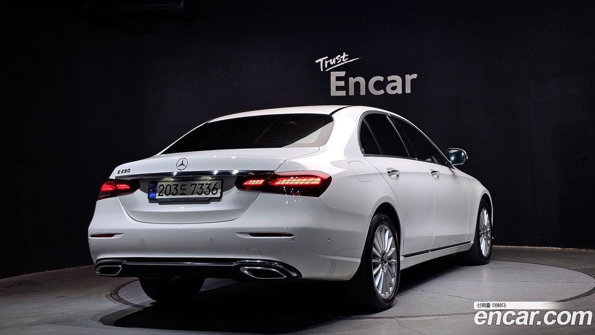 Mercedes-Benz E-Class E250 Exclusive, 2022