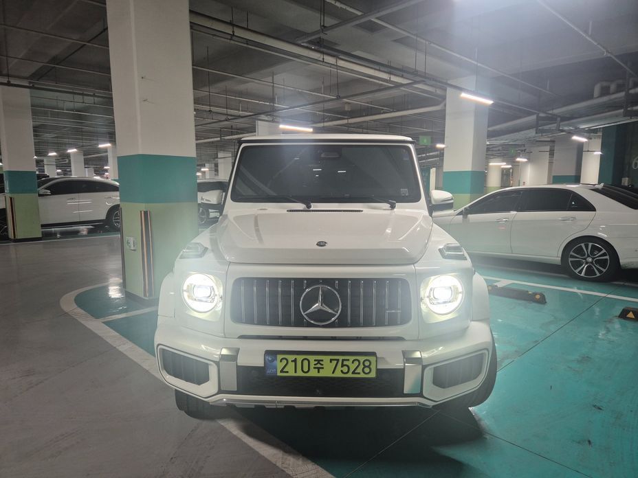 Mercedes-Benz G-Class AMG G63, 2025
