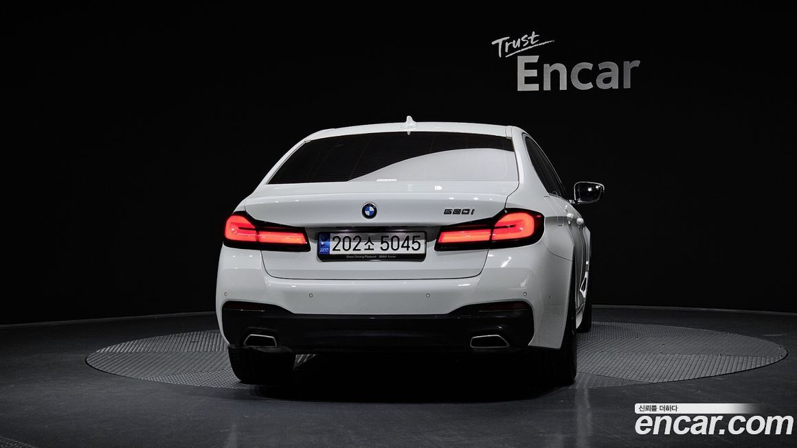 BMW 5-Series 520i M Sport, 2023