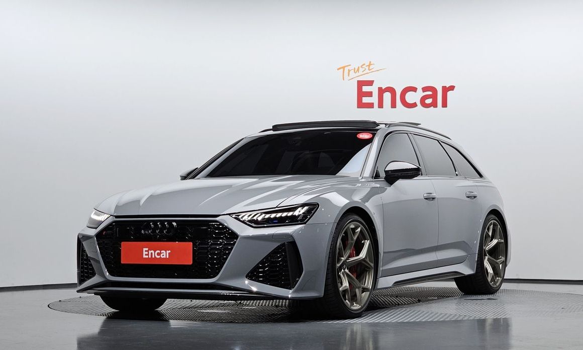 Audi RS6 4.0 TFSI Quattro Avant Performance, 2025