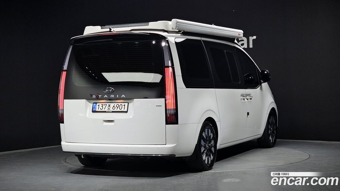 Hyundai Staria 4WD Camper, 2023