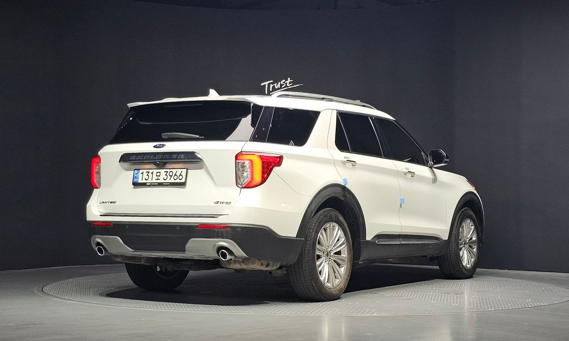 Ford Explorer 2.3 LimIted 4WD, 2022