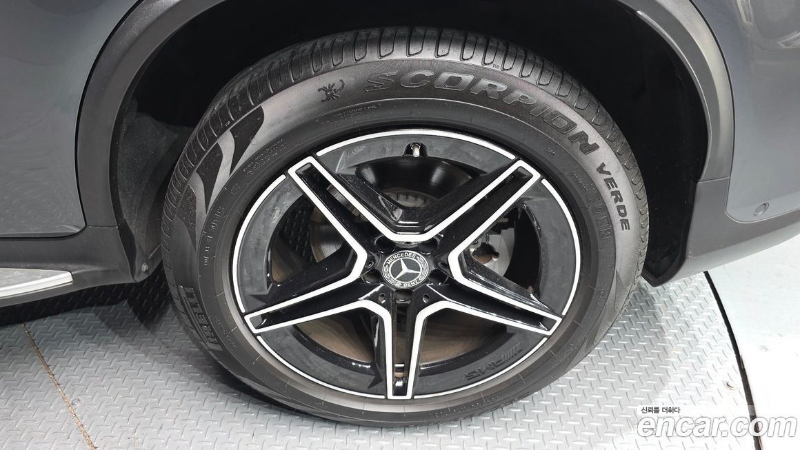 Mercedes-Benz GLC-Class GLC300 4MATIC, 2022