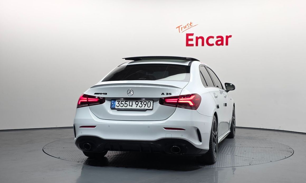 Mercedes-Benz A-Class AMG A35 4MATIC Sedan, 2022