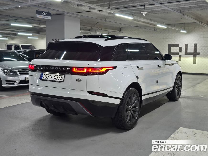 Land Rover Range Rover Velar 2.0 P250 R-Dynamic SE, 2023