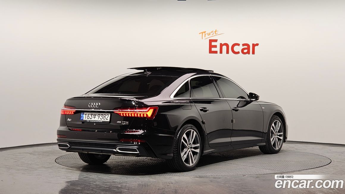 Audi A6 45 TFSI Quattro Premium, 2022