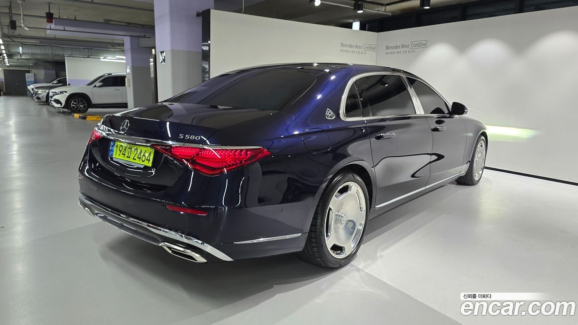 Mercedes-Benz S-Class Maybach S580 4MATIC, 2024