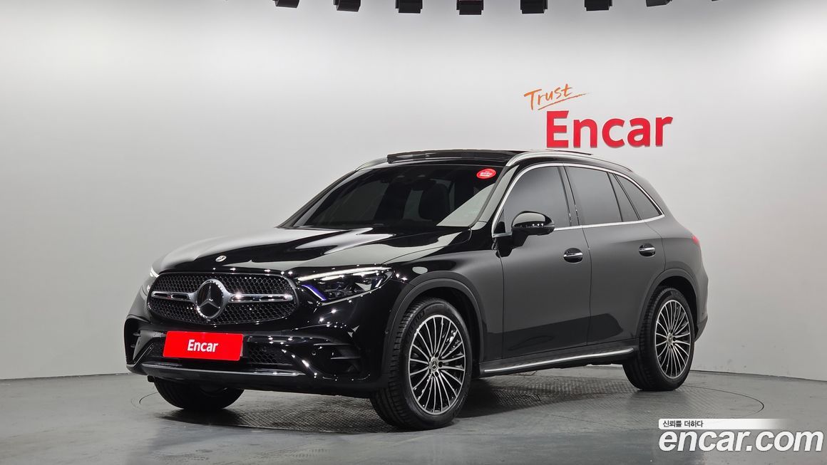 Mercedes-Benz GLC-Class GLC300 4MATIC AMG Line, 2024