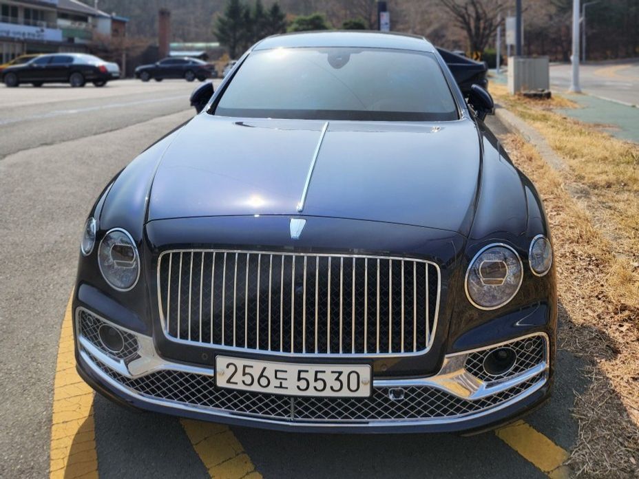 Bentley Flying Spur 4.0, 2022