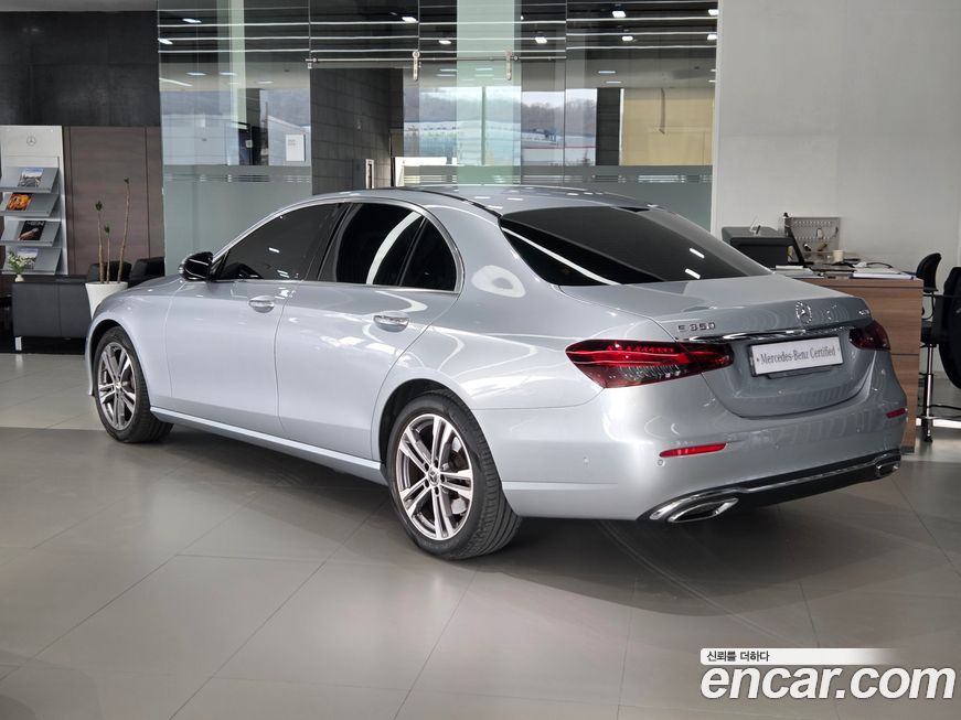 Mercedes-Benz E-Class E350 4MATIC Avantgarde, 2022