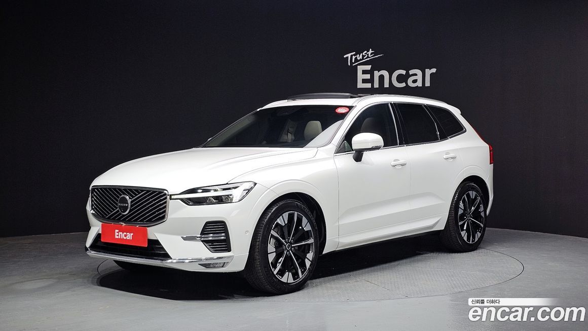 Volvo XC60 B5 Ultra Bright Air Sus, 2026