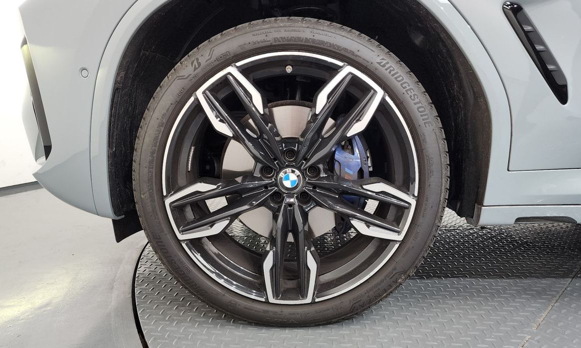 BMW X4 xDrive M40i, 2025