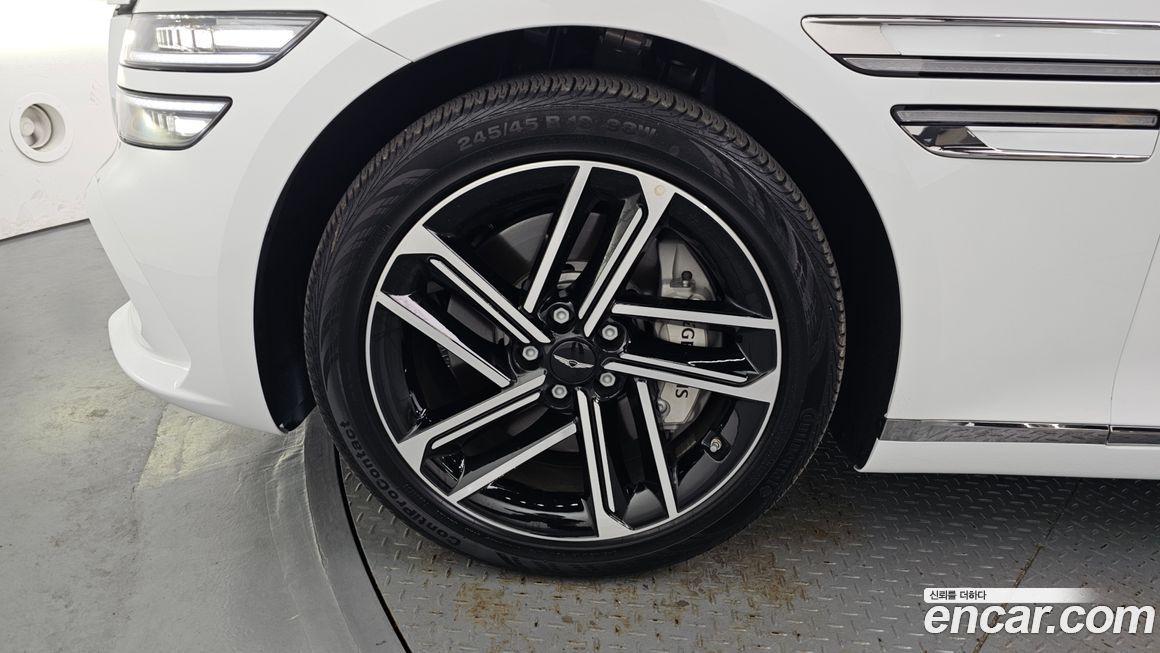Genesis G80 Gasoline 2.5 Turbo 2WD, 2026