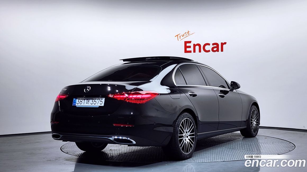 Mercedes-Benz C-Class C200 Avantgarde, 2025