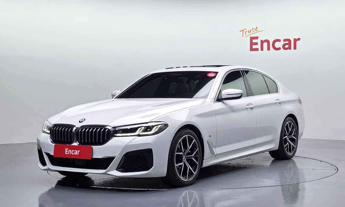 BMW 5-Series 530i M Sport Package, 2022