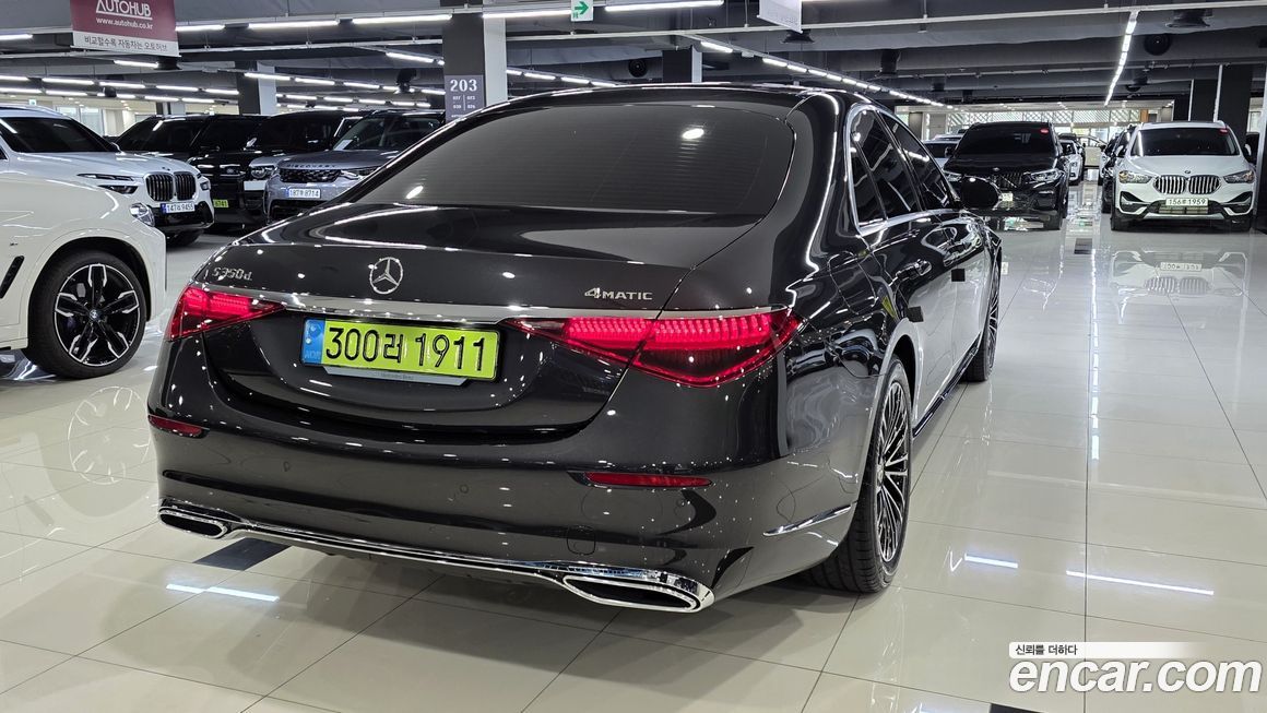 Mercedes-Benz S-Class S350 d 4MATIC, 2025