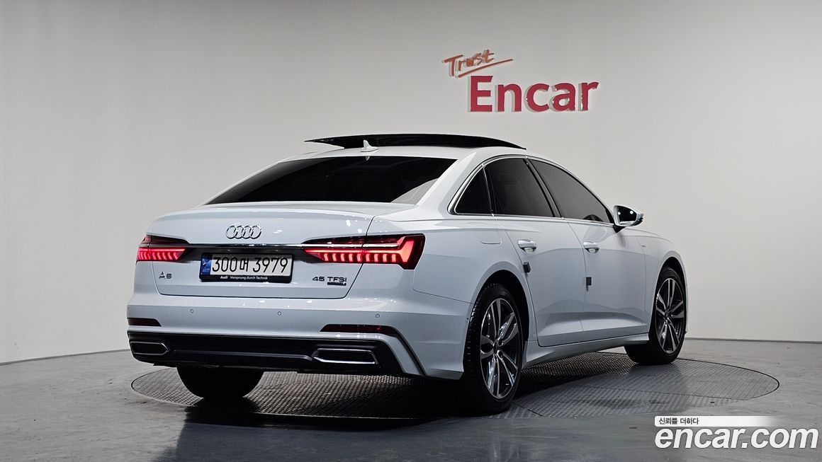 Audi A6 45 TFSI Quattro Premium, 2023