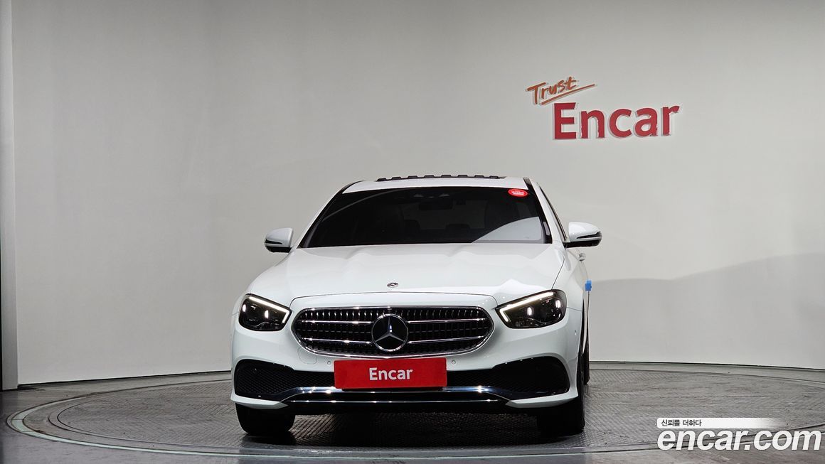 Mercedes-Benz E-Class E350 4MATIC Avantgarde, 2022