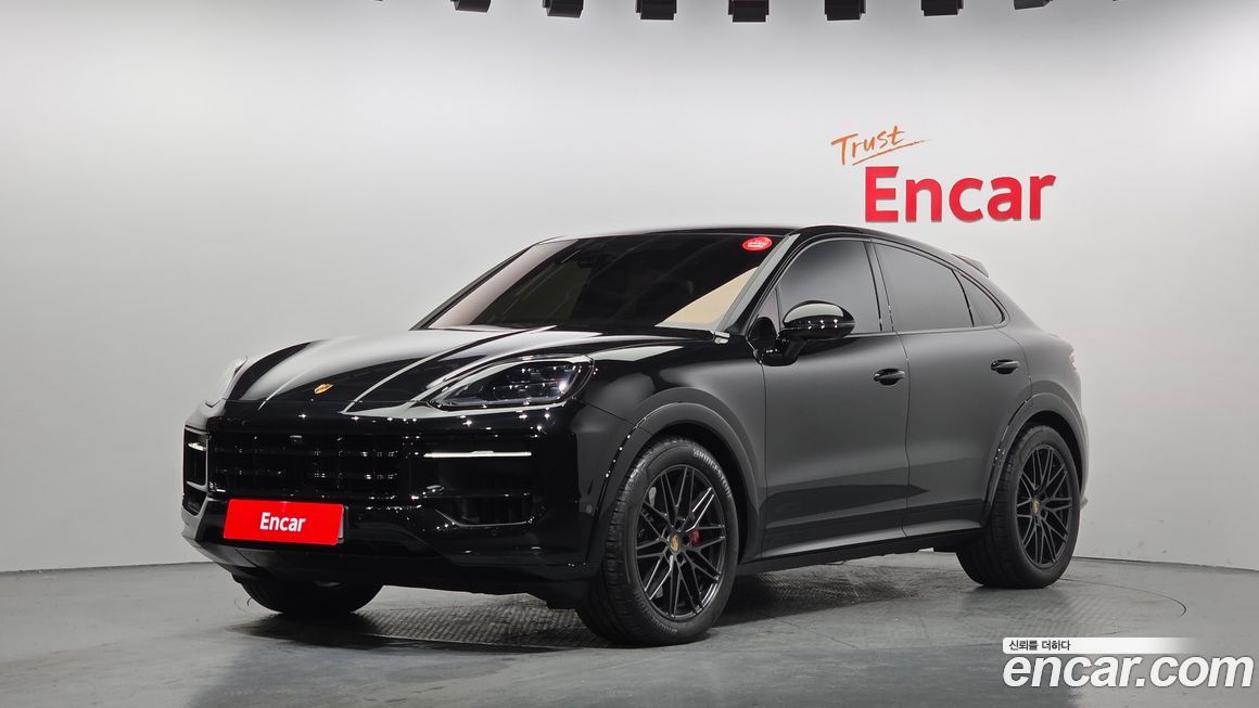 Porsche Cayenne 4.0 GTS Coupe, 2025