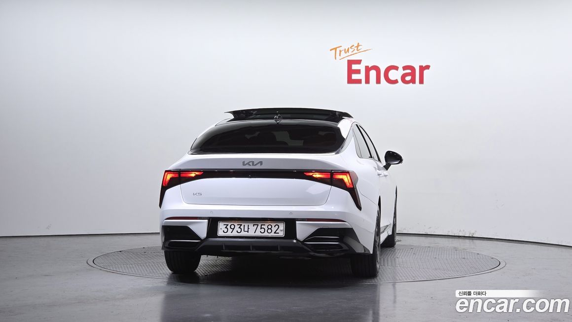 Kia K5 2.0, 2024