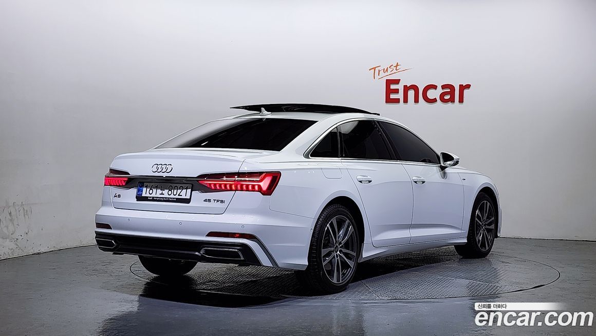 Audi A6 45 TFSI Premium, 2023