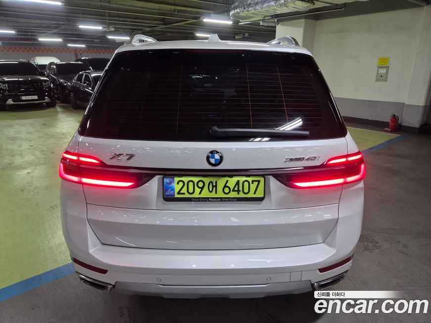 BMW X7 xDrive 40i Design Pure Excellence 6-Seater, 2025