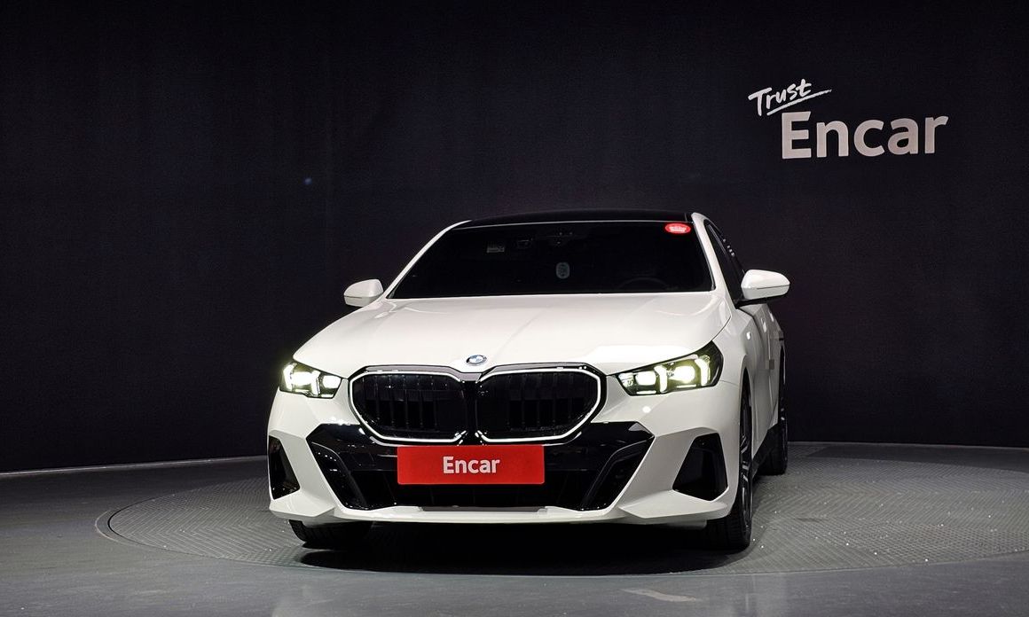 BMW 5-Series 530i xDrive M Sport Pro Special Edition, 2025