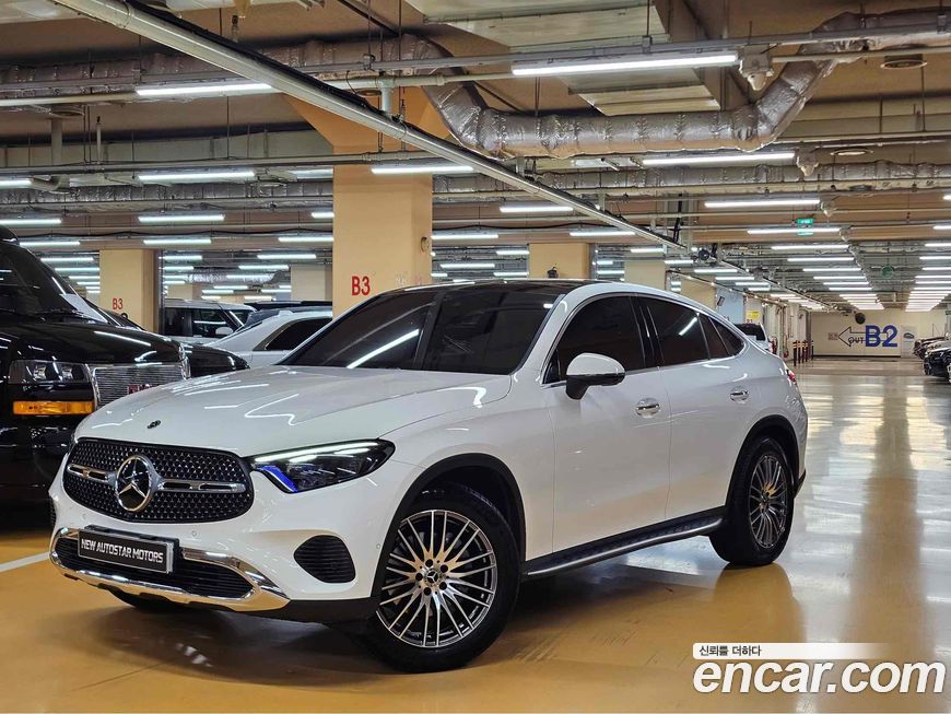 Mercedes-Benz GLC-Class GLC300 4MATIC Avnatgarde Coupe, 2025