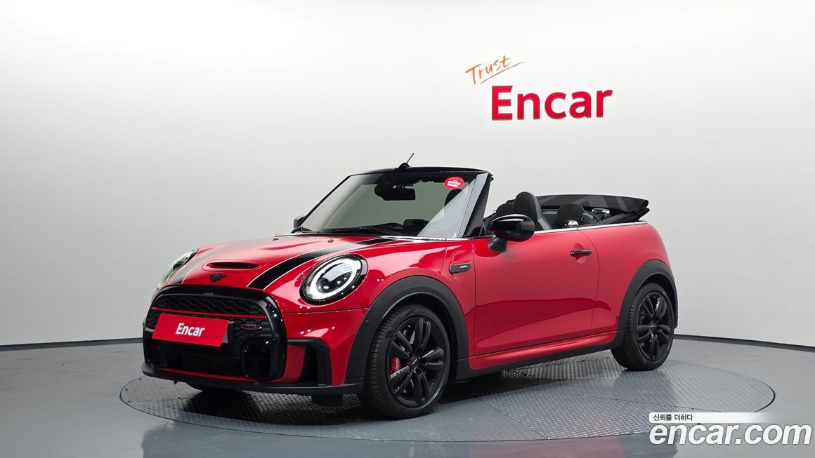 Mini Cooper Convertible JCW, 2023